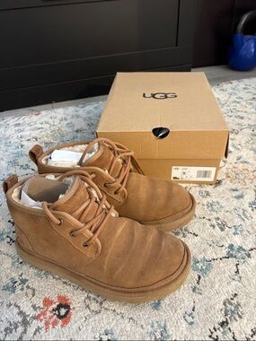 UGG Women's Chestnut Suede Lace-Up Ankle Boots